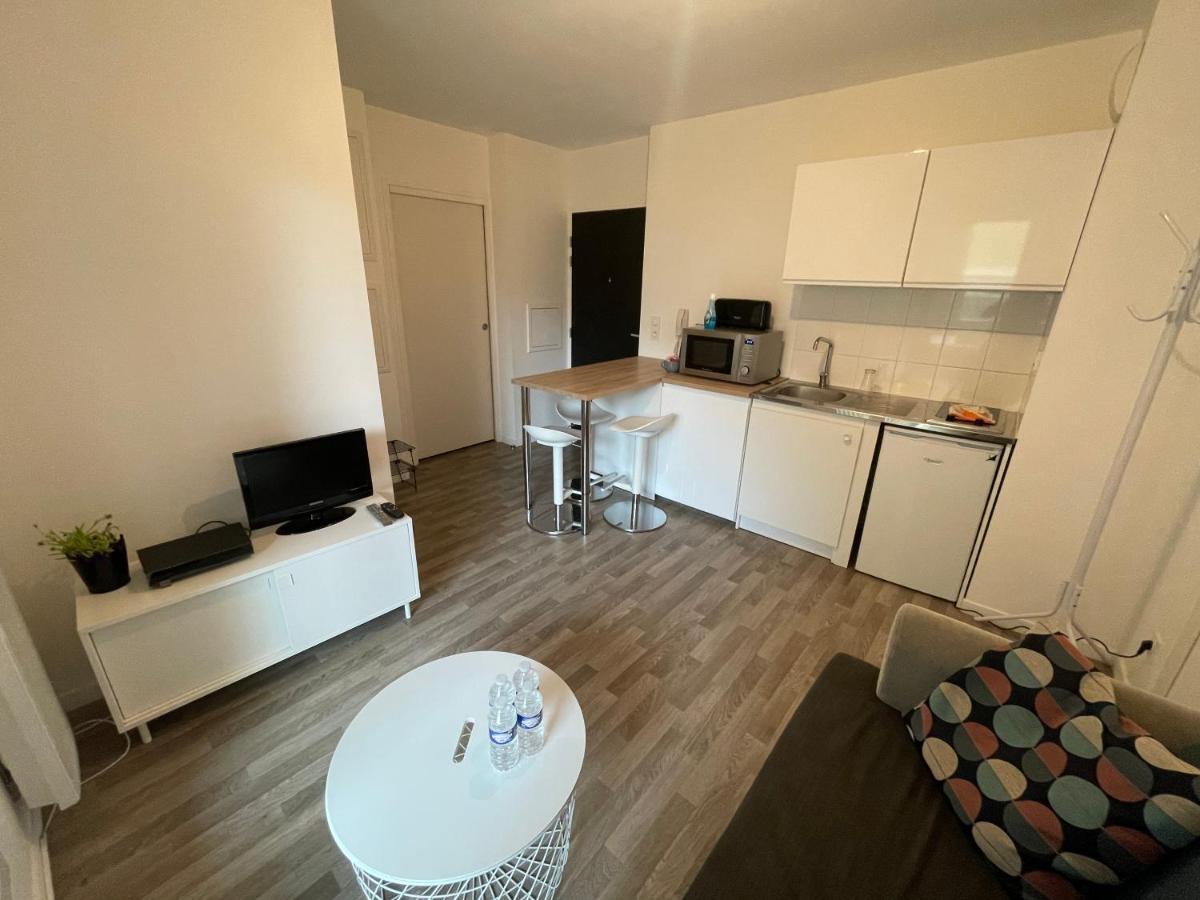 Gredi, Appt Avec Parking Et Terrasse A Caen Apartment ภายนอก รูปภาพ